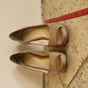 Enzo Angiolini Platform Peeptoe Pumps Nude Womens sz5.5m